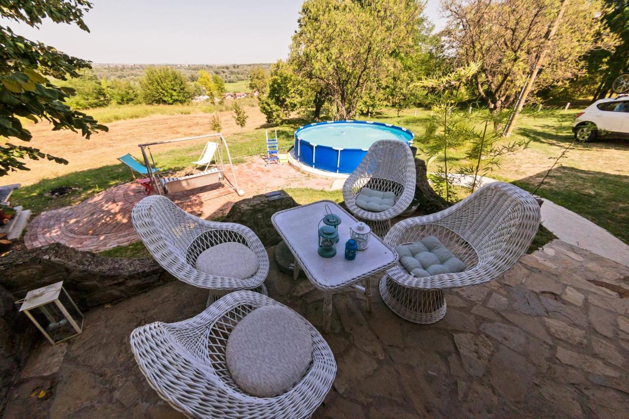 Honey Hill Apartment Fruska Gora Cerevic Exteriér fotografie